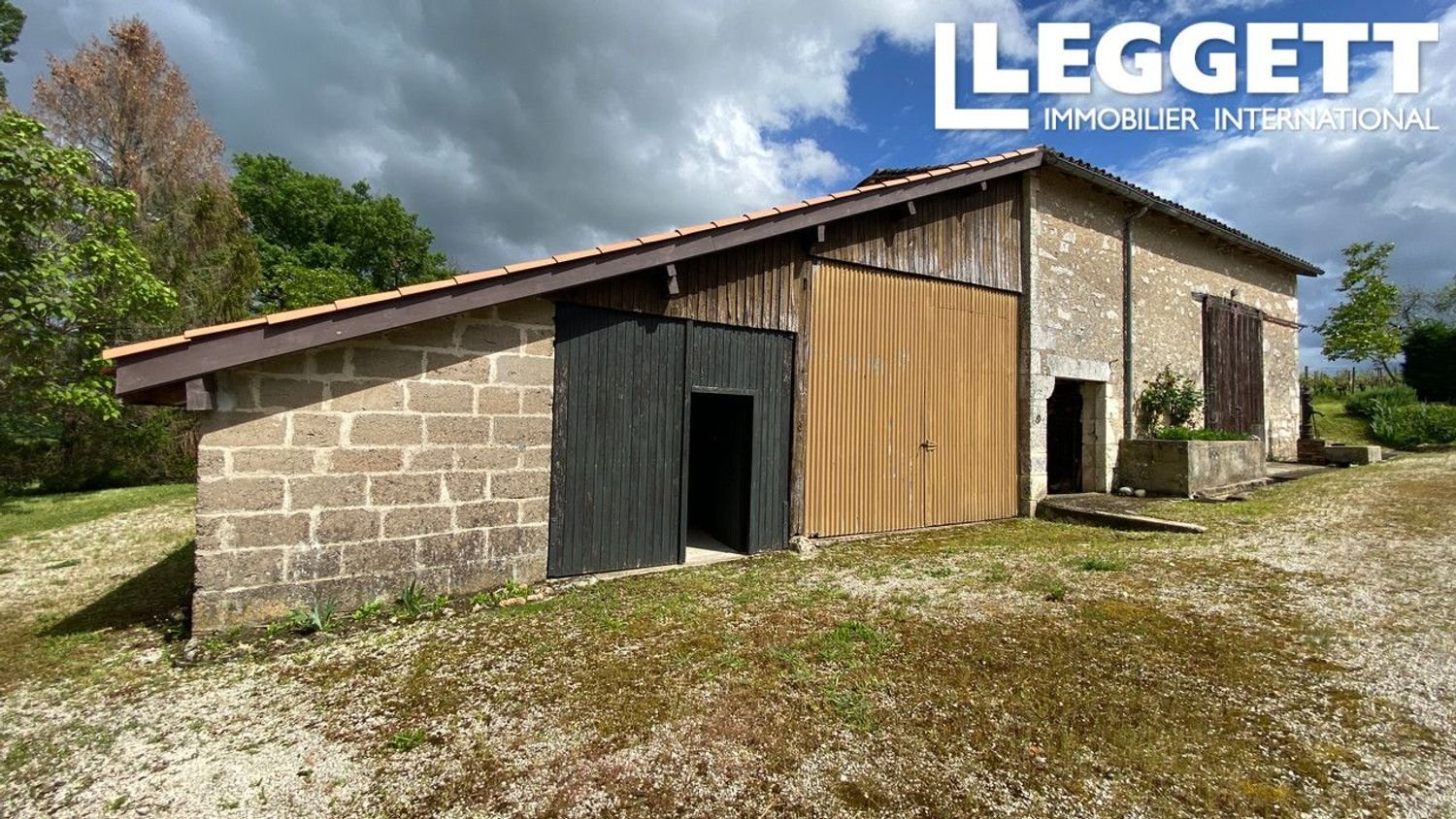 Maison à vendre, 370m², Montazeau