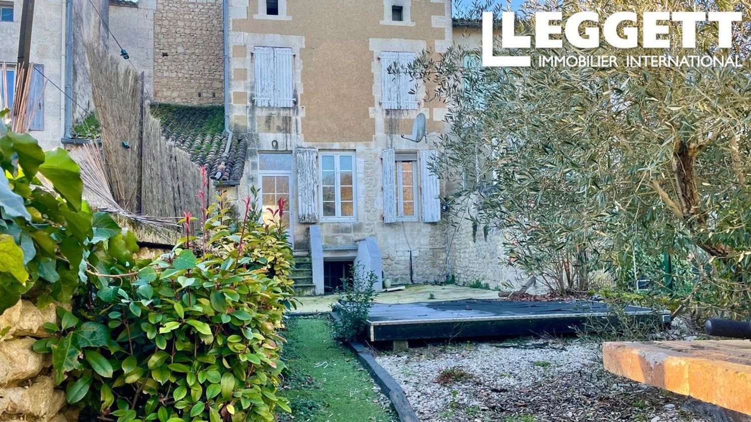 Maison à vendre, 189m², Villebois-Lavalette