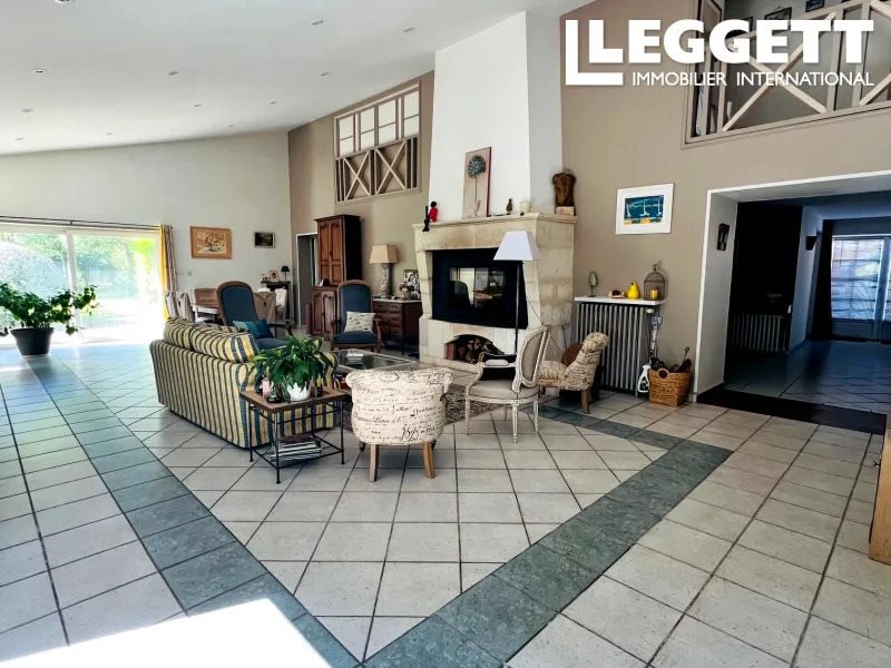 Maison à vendre, 257m², Saint-Sauveur-d'Aunis