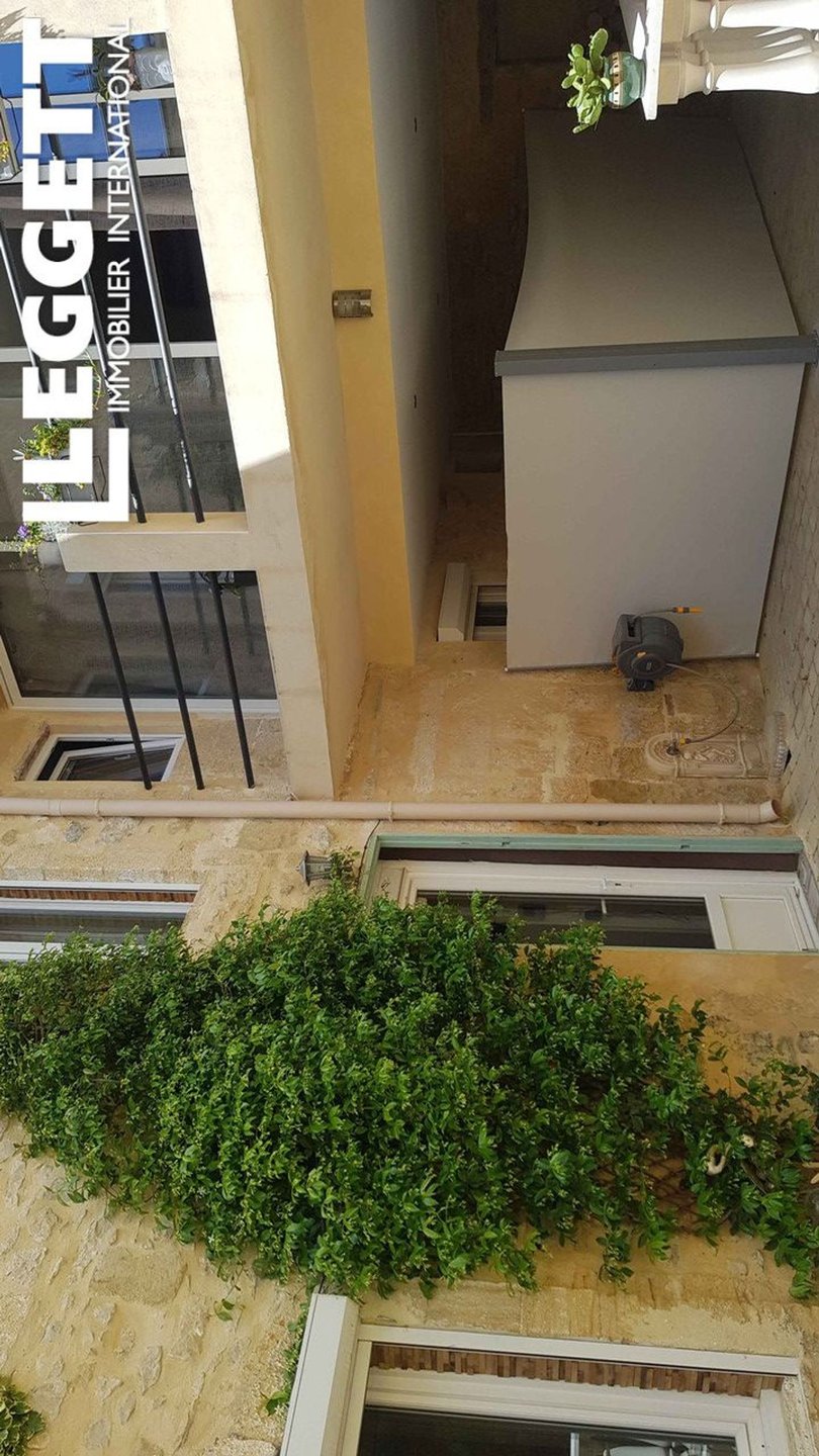Maison à vendre, 202m², Lédenon