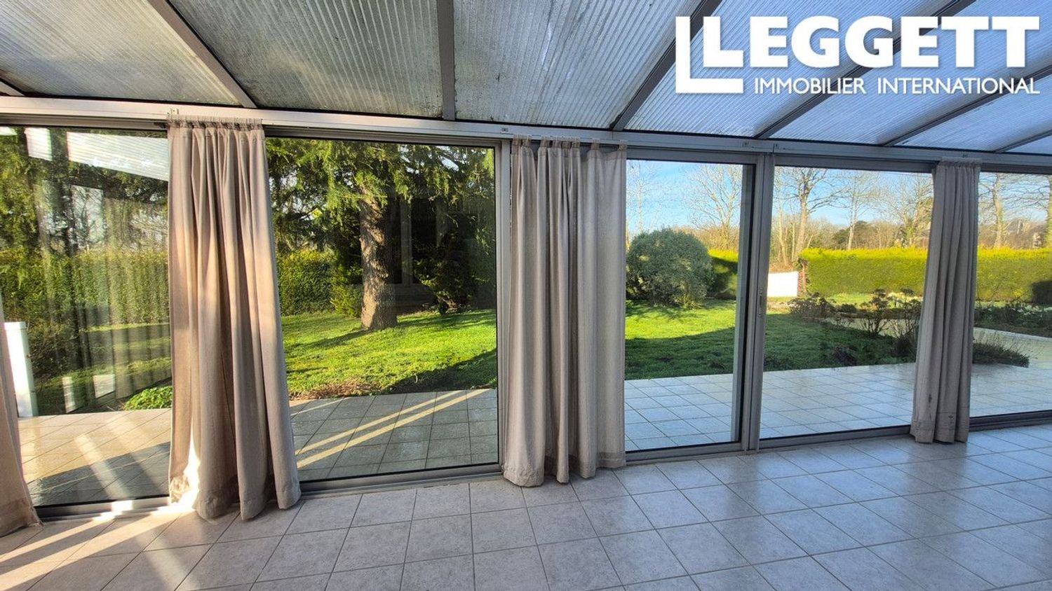 Maison à vendre, 146m², Plounévez-Moëdec