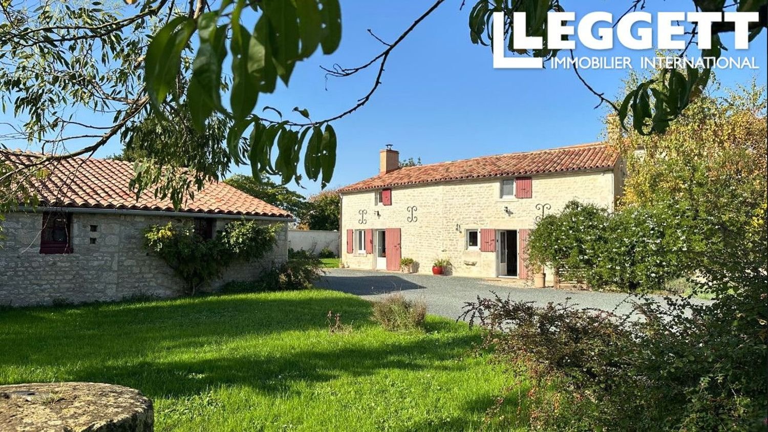 Maison à vendre, 201m², Saint-Pierre-le-Vieux