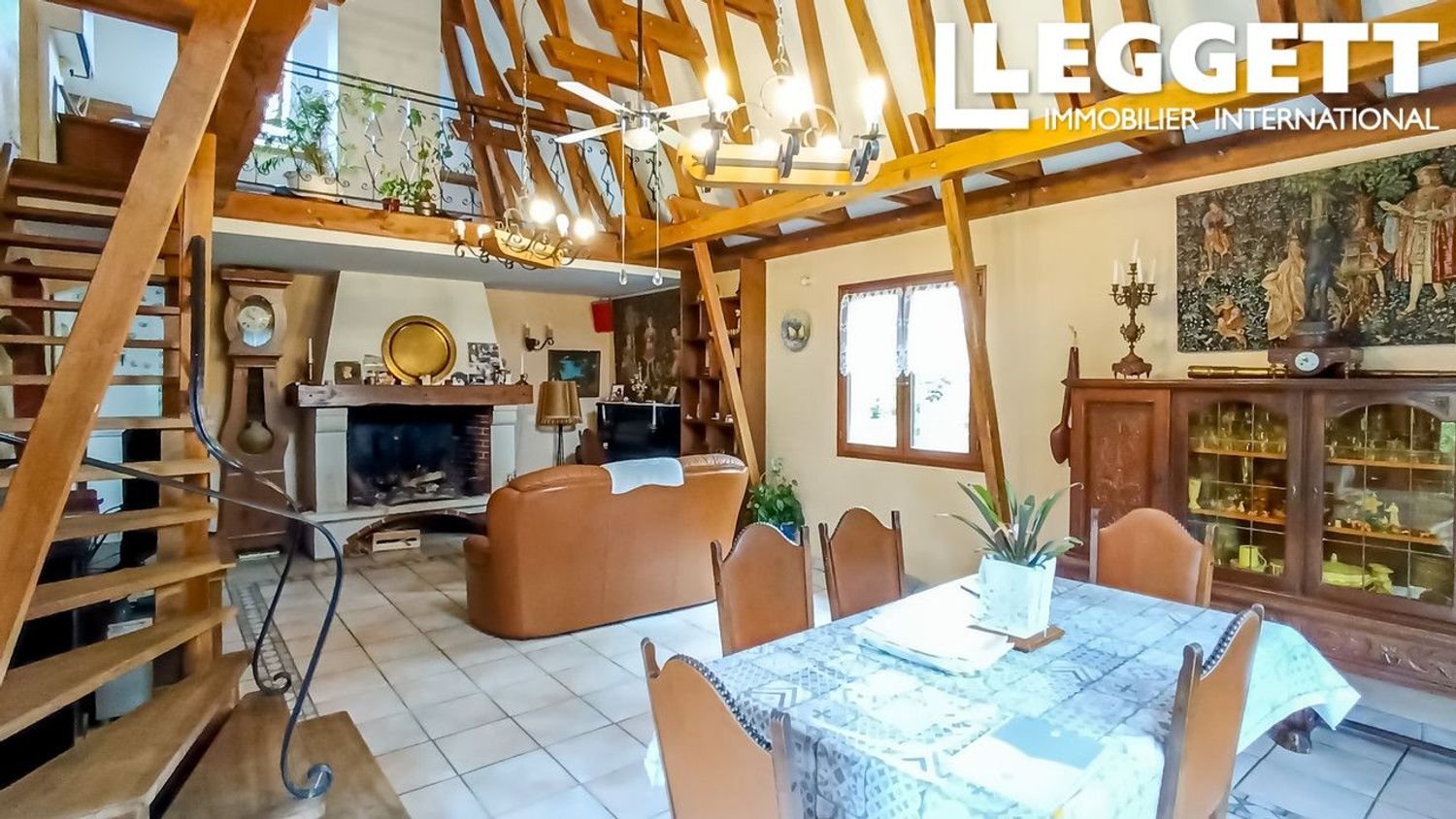 Maison à vendre, 185m², Saint-Pierre-de-Chignac