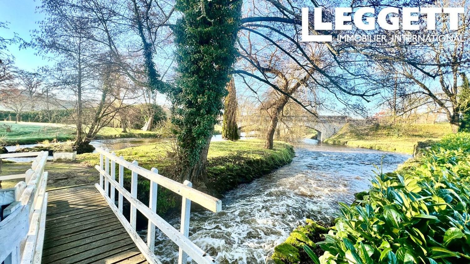 Maison à vendre, 390m², Le Grand-Bourg