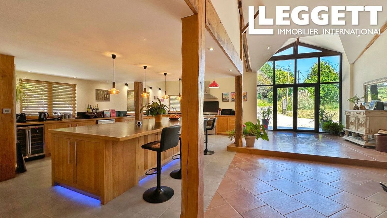 Maison à vendre, 457m², Juignac