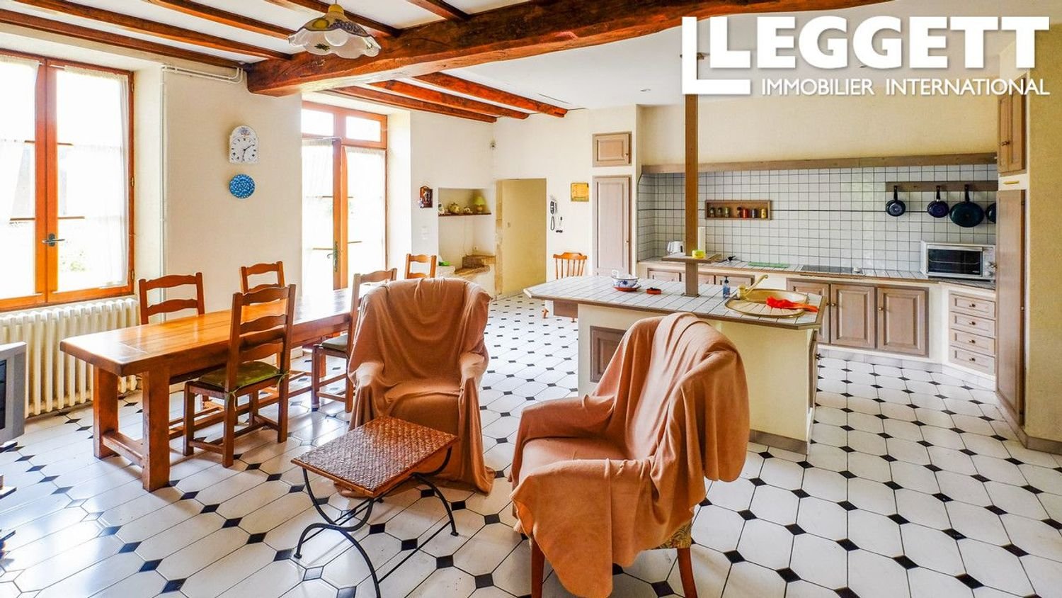 Maison à vendre, 251m², Saint-Pierre-de-Juillers