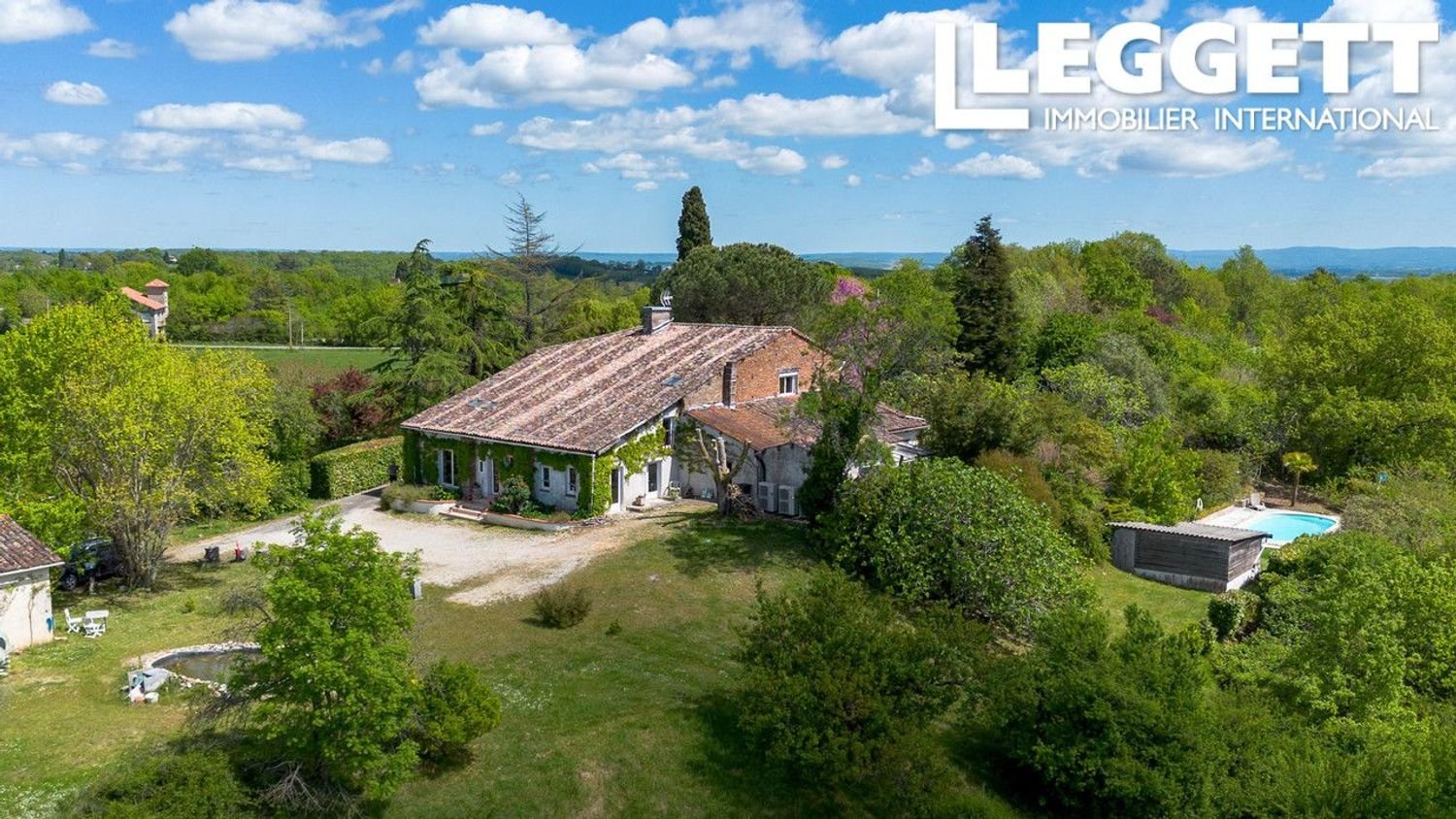 Maison à vendre, 400m², L'Honor-de-Cos