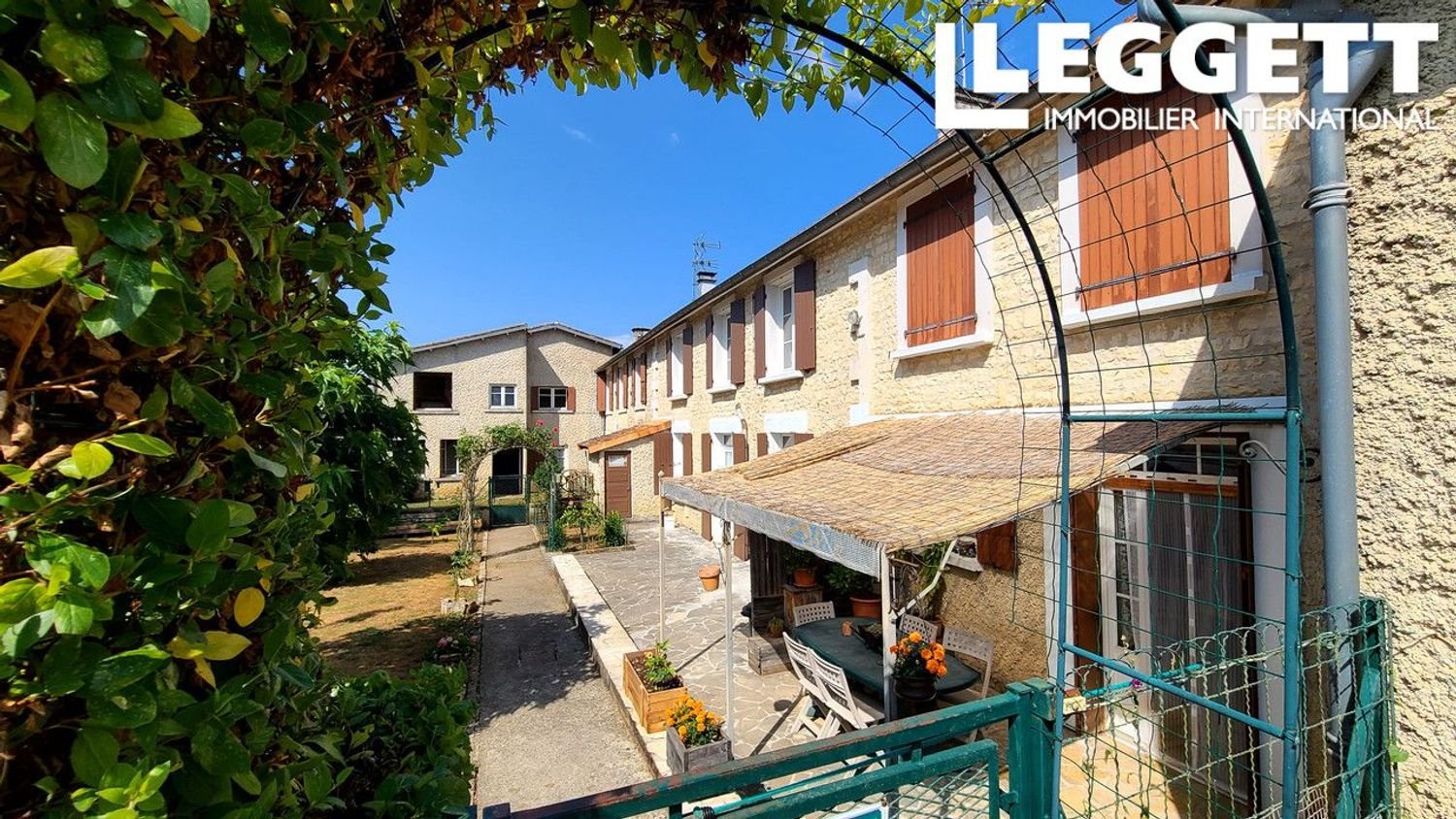 Maison à vendre, 215m², Angeac-Charente