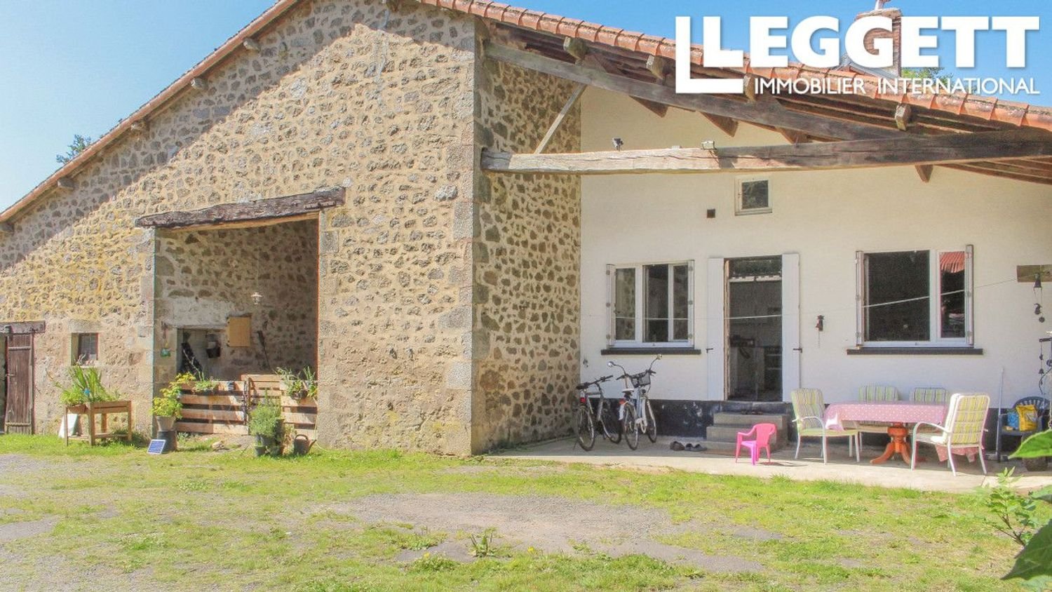 Maison à vendre, 210m², Clessé