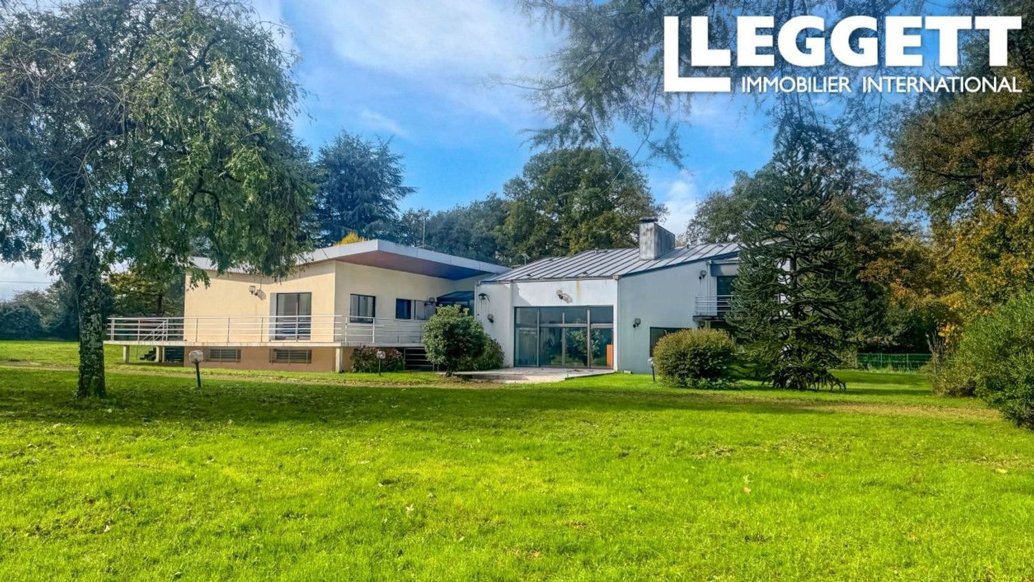 Maison à vendre, 320m², Beaulieu-sous-Parthenay