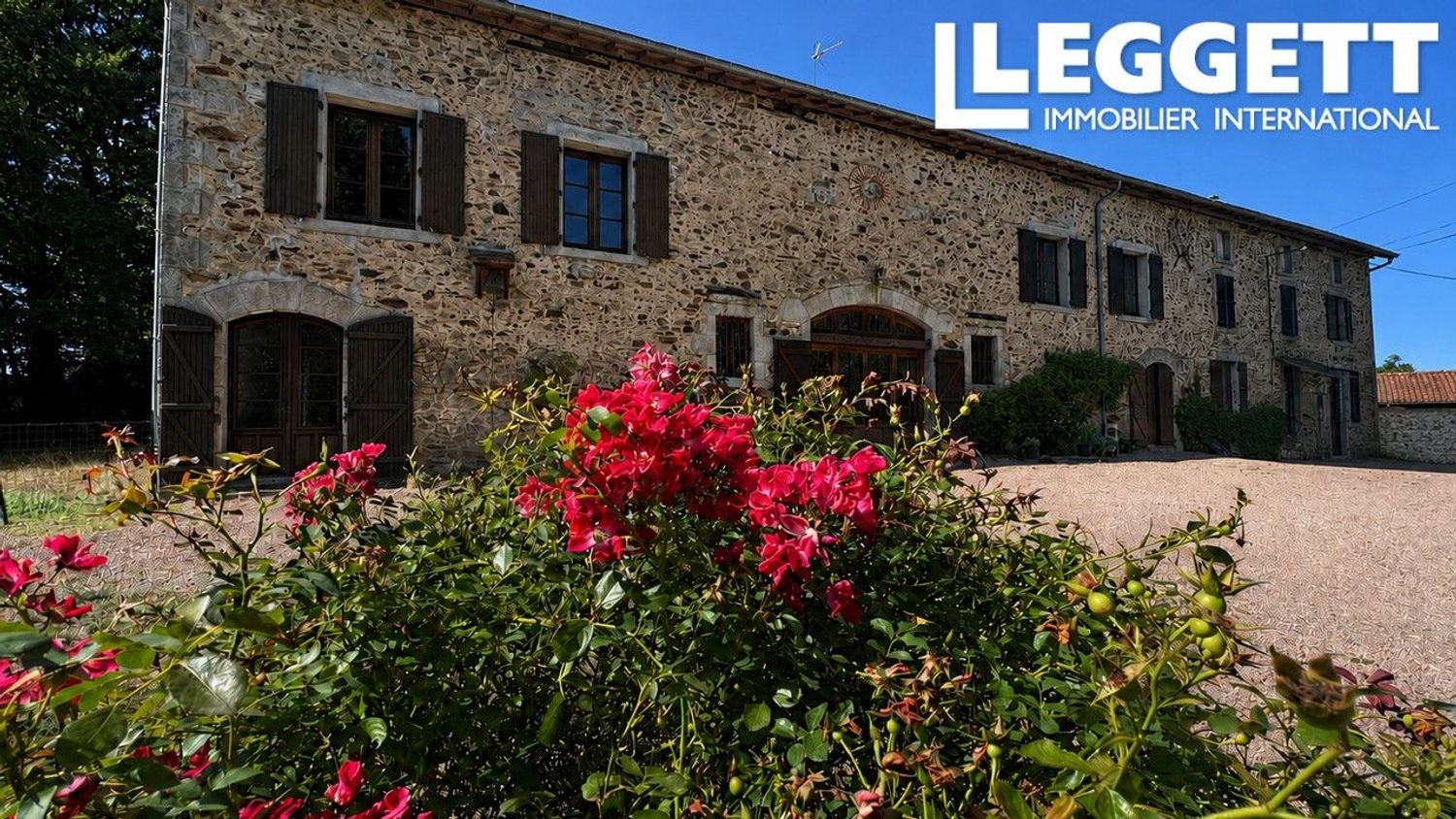 Maison à vendre, 744m², Les Salles-Lavauguyon