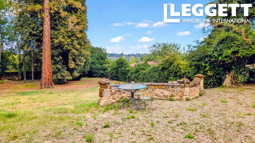 Maison à vendre, 279m², Le Buisson-de-Cadouin