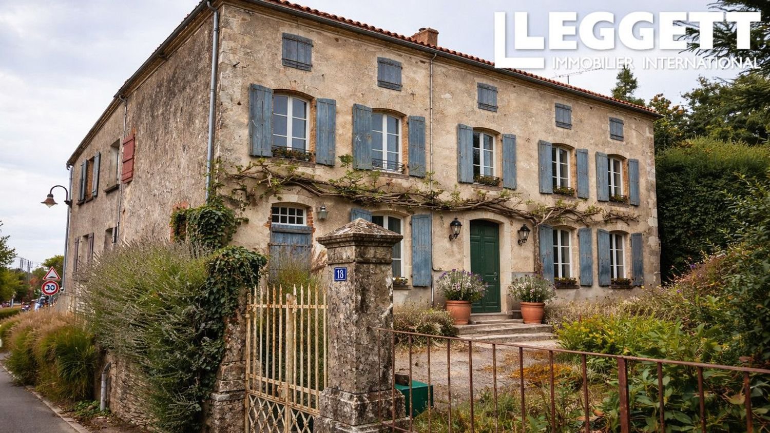 Maison à vendre, 330m², La Forêt-sur-Sèvre