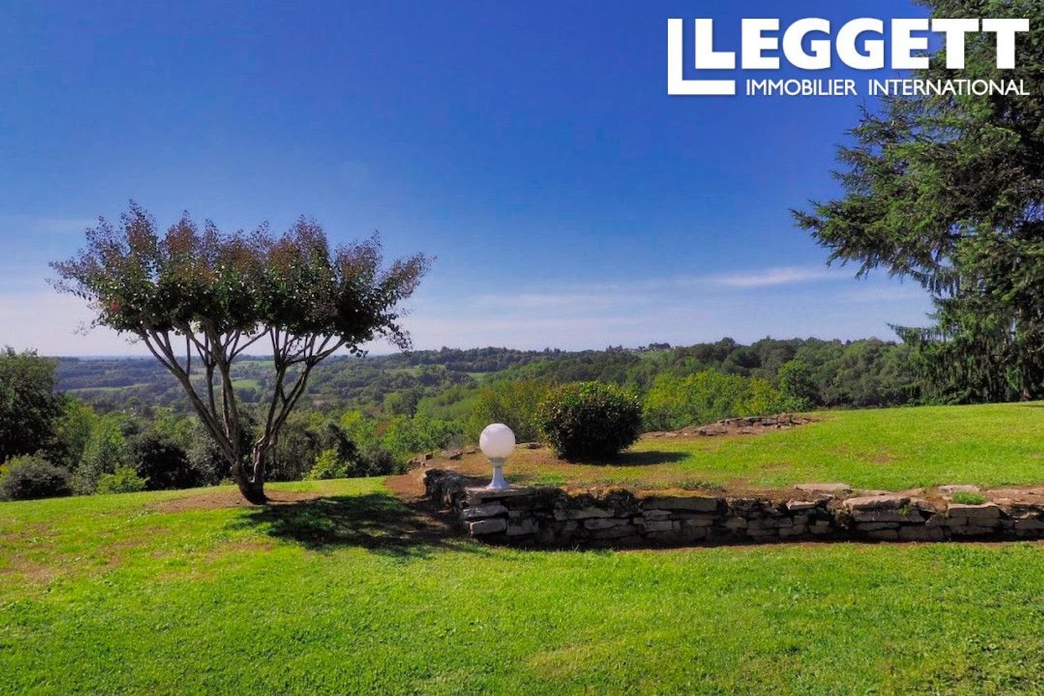 Maison à vendre, 125m², Nantheuil