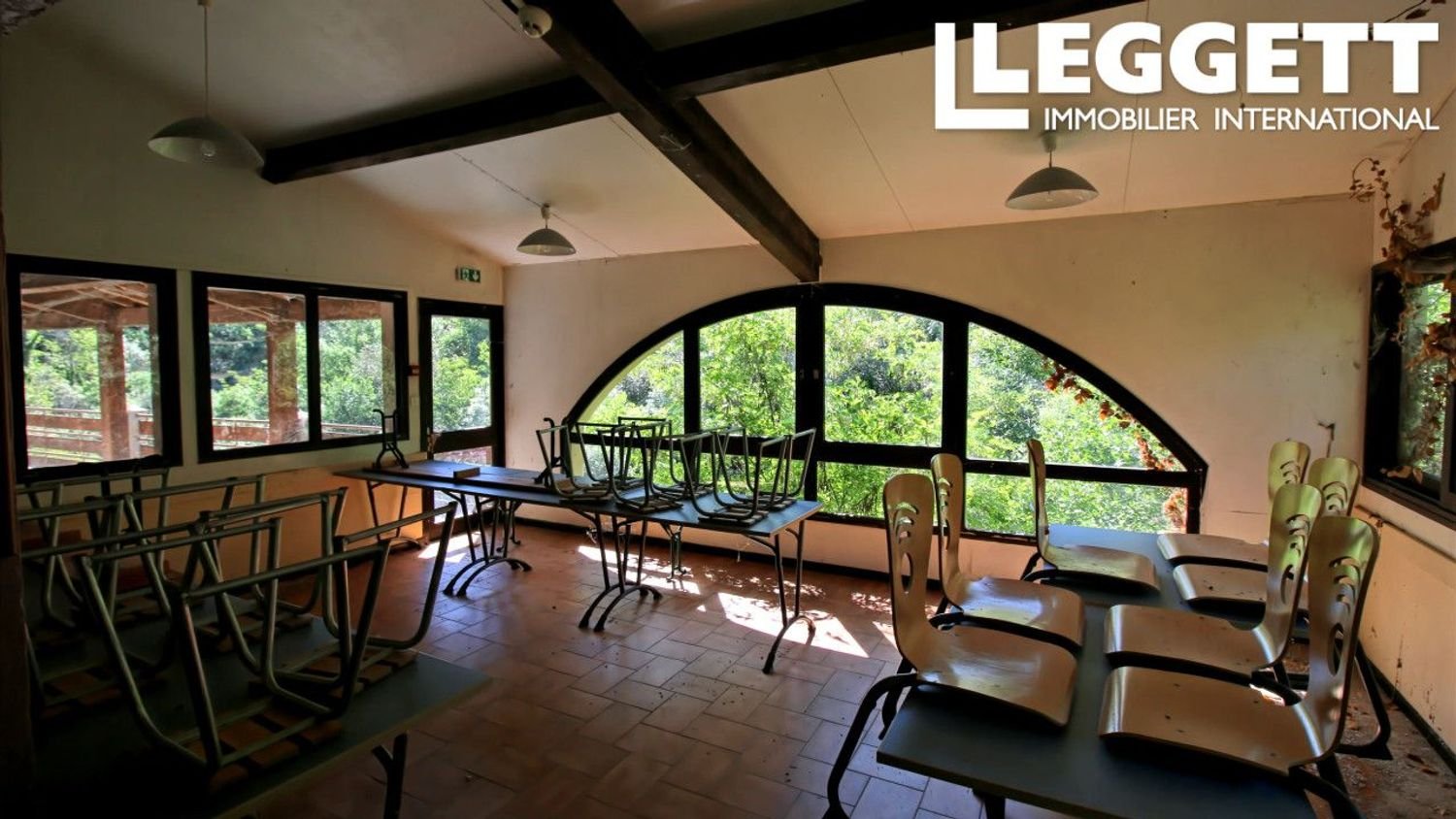 Maison à vendre, 1500m², Largentière