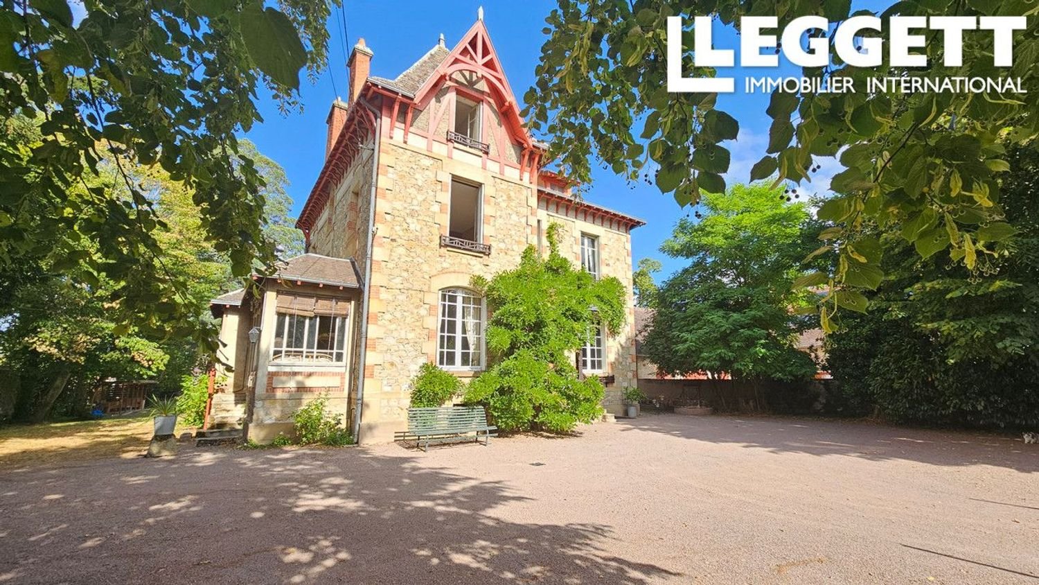 Maison à vendre, 230m², Cosne-d'Allier
