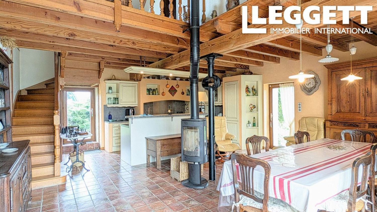 Maison à vendre, 194m², Saint-Hilaire-la-Treille