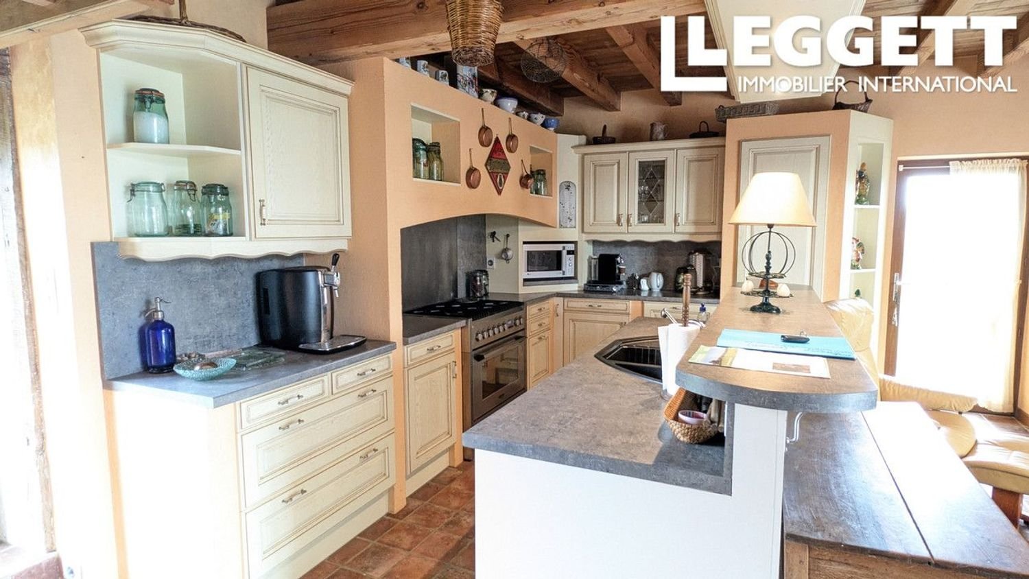 Maison à vendre, 194m², Saint-Hilaire-la-Treille