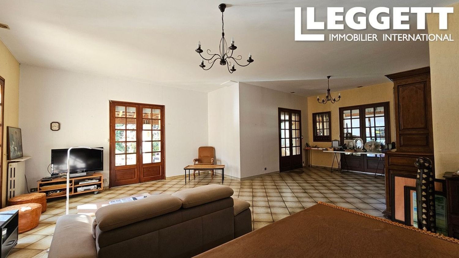 Maison à vendre, 232m², Désertines