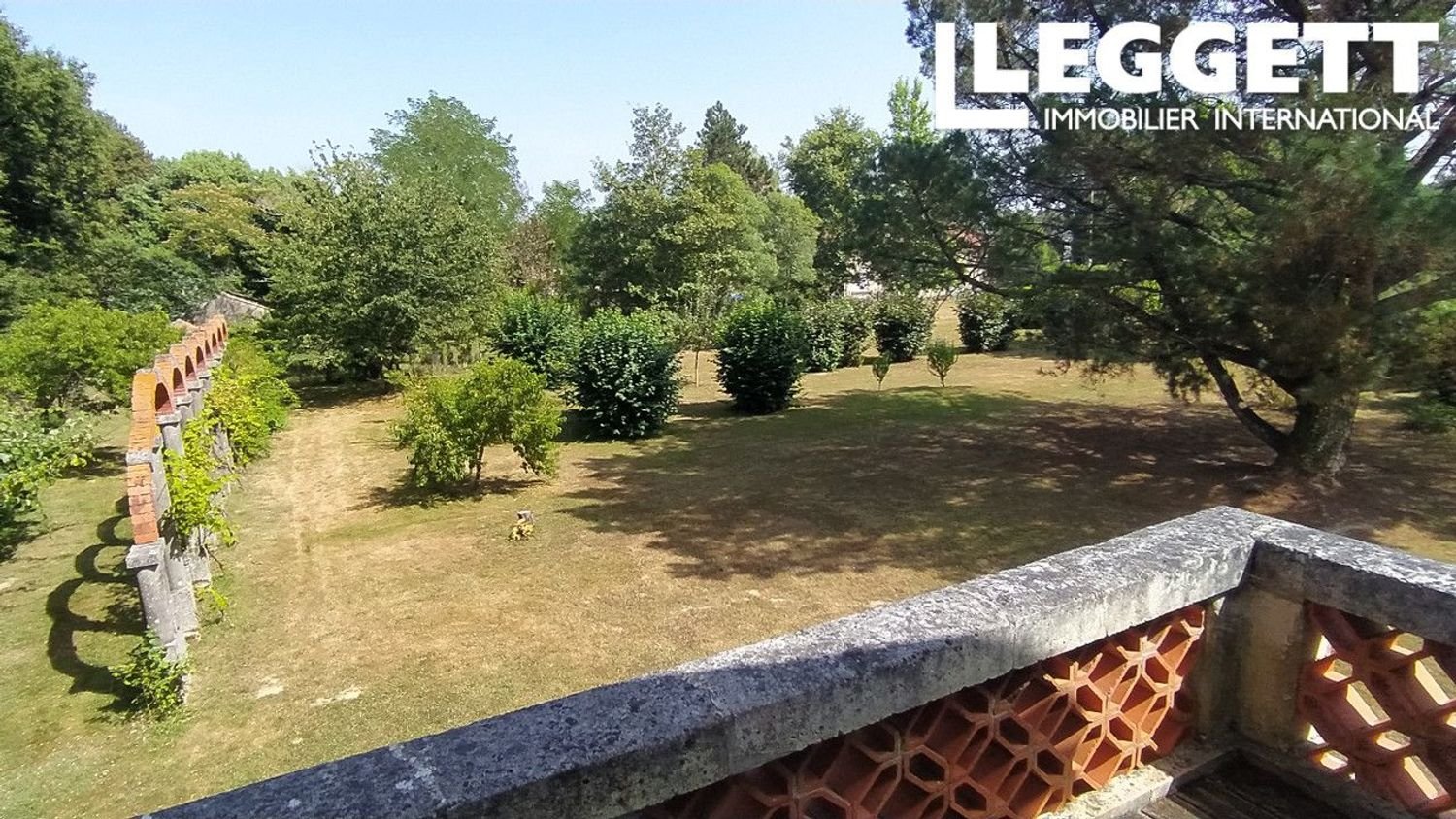 Maison à vendre, 300m², Montpon-Ménestérol