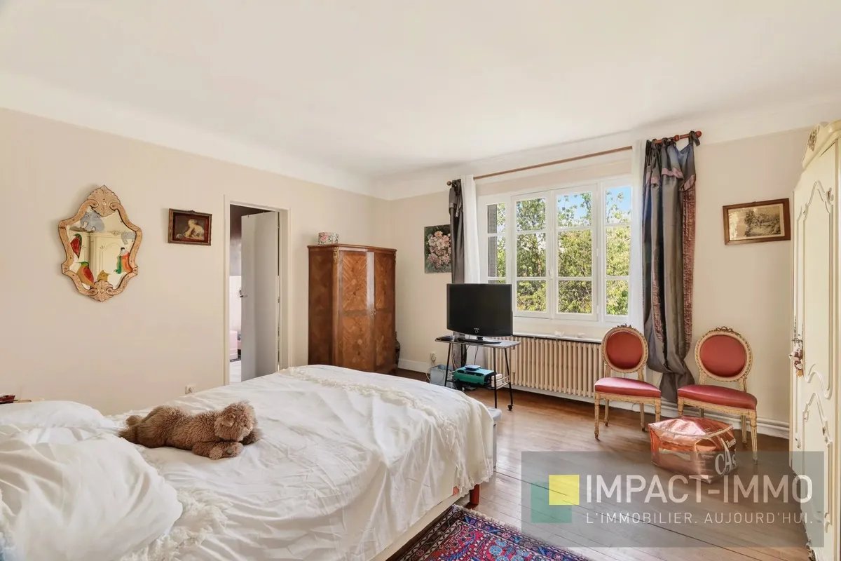 Maison à vendre, 177m², Suresnes