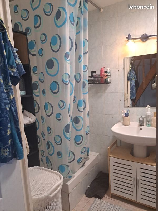 Appartement à louer, 44m², Saint-Maximin-la-Sainte-Baume