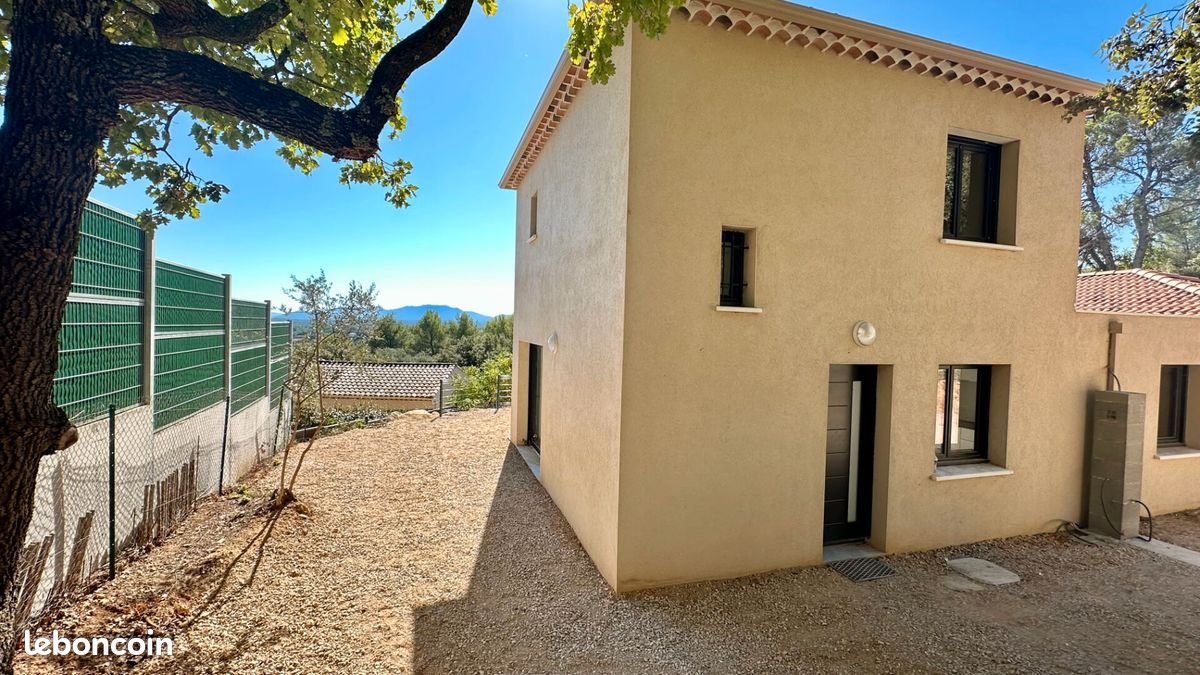 Maison à vendre, 69m², Saint-Maximin-la-Sainte-Baume