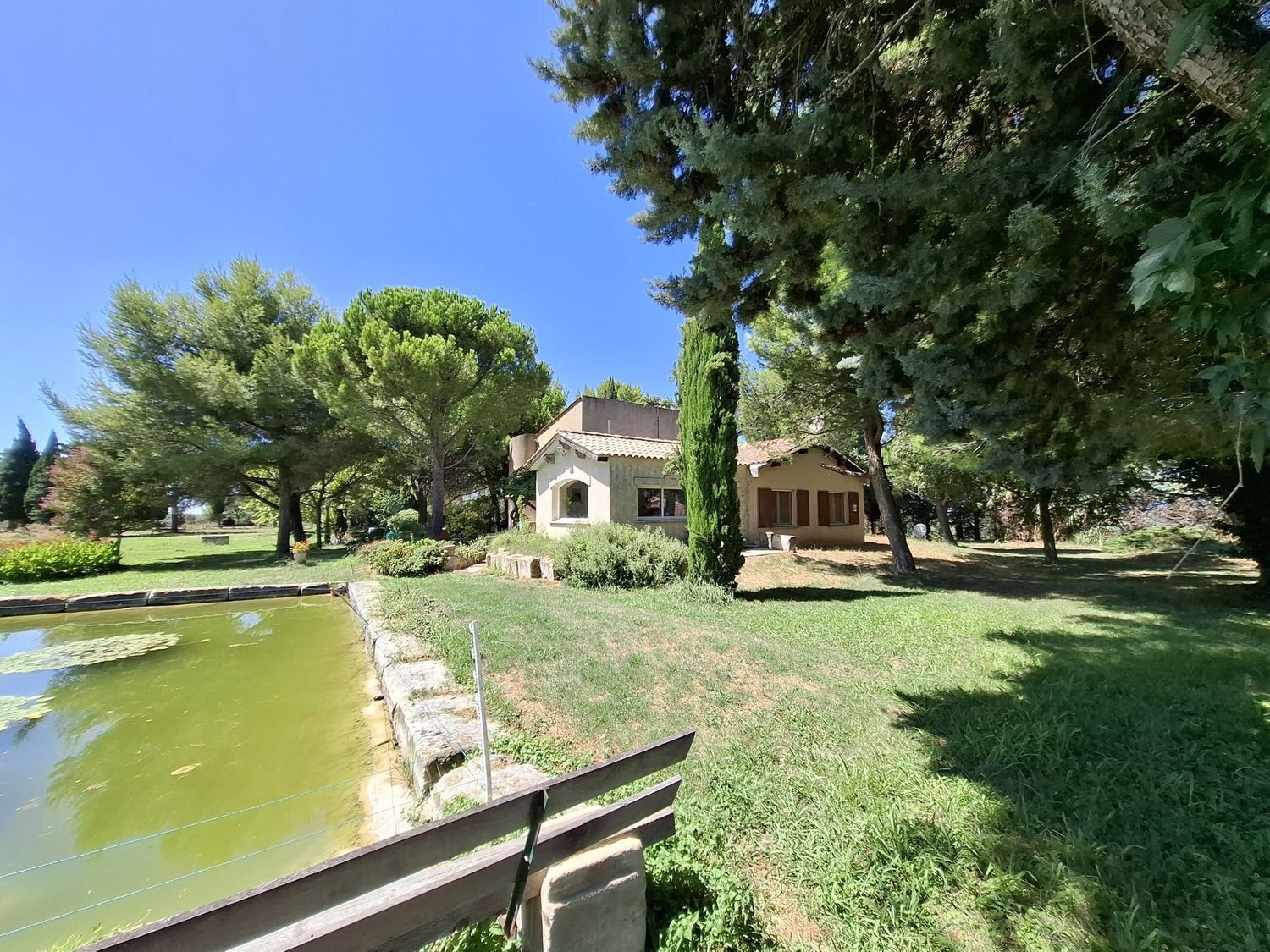 Maison à vendre, 300m², Fontvieille
