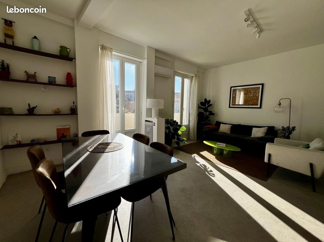 Appartement à louer, 53m², Marseille 7ème