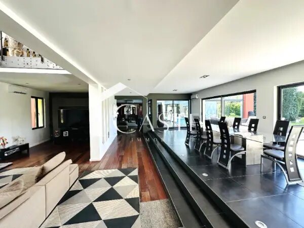 Maison à vendre, 900m², Orgeval