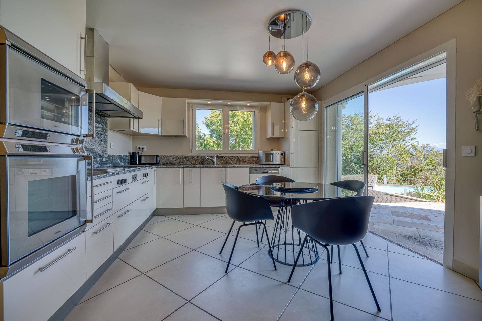 Maison à vendre, 363m², Sillingy