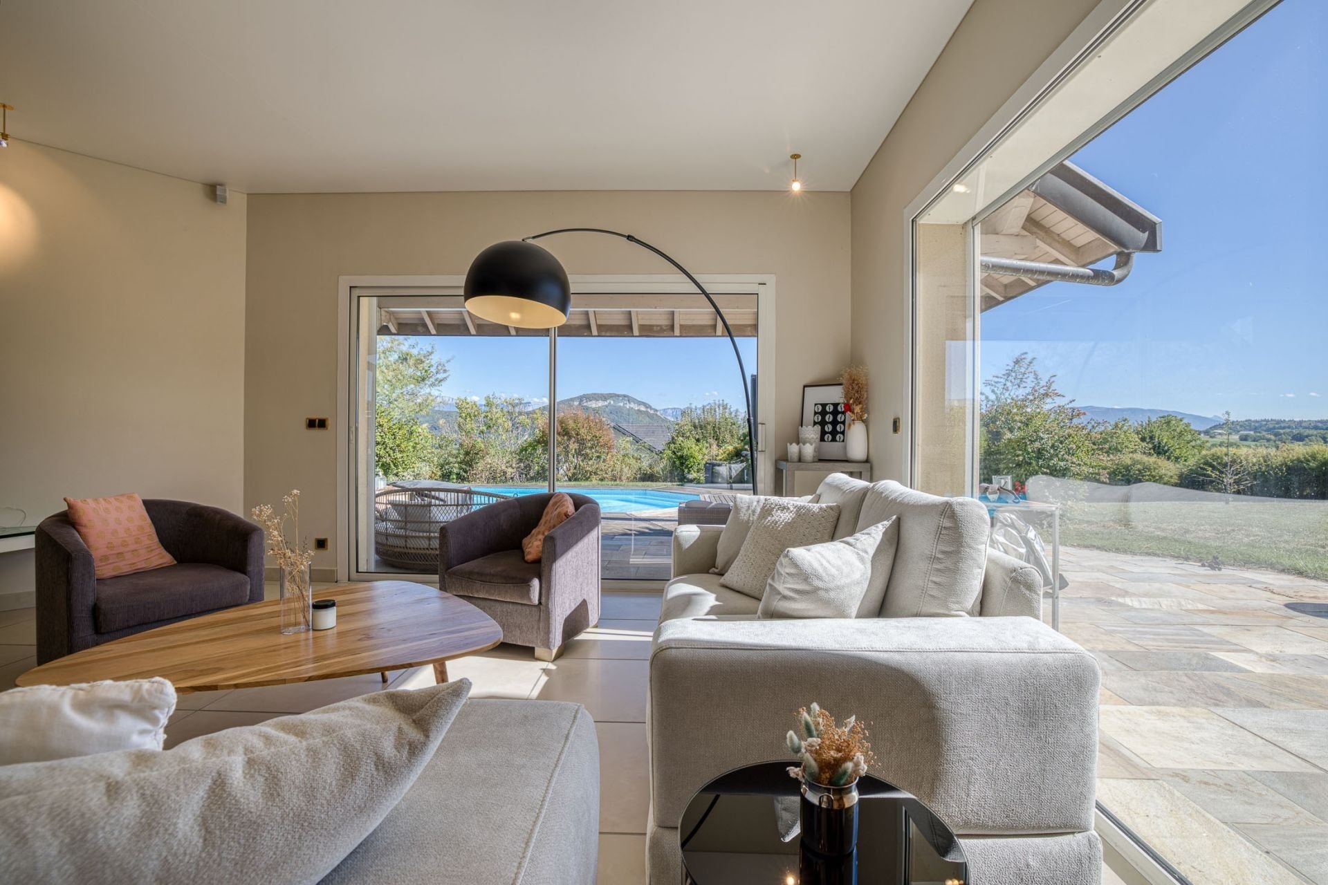 Maison à vendre, 363m², Sillingy