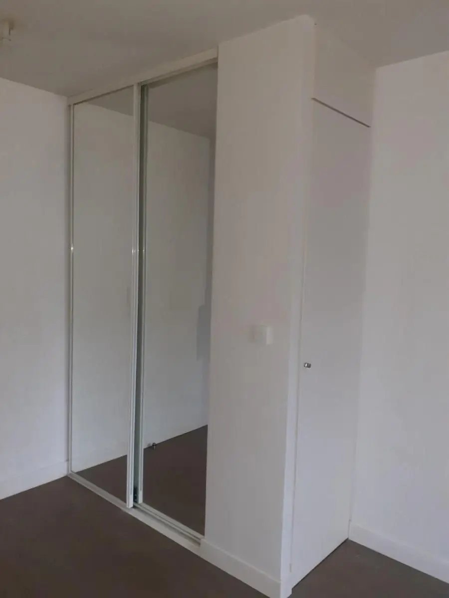 Appartement à louer, 34m², Suresnes