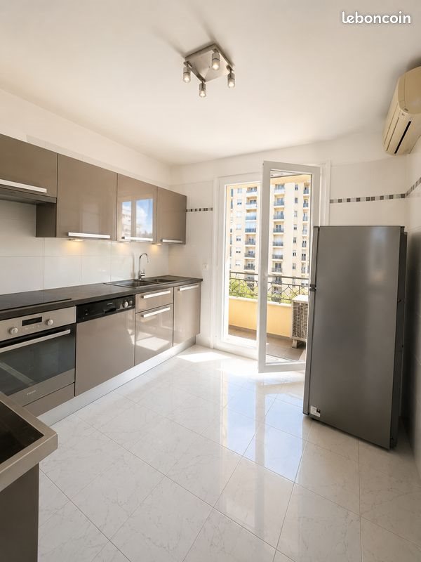 Appartement à louer, 60m², Marseille 9ème