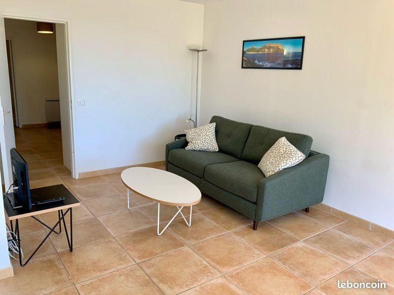 Appartement à louer, 60m², Cassis