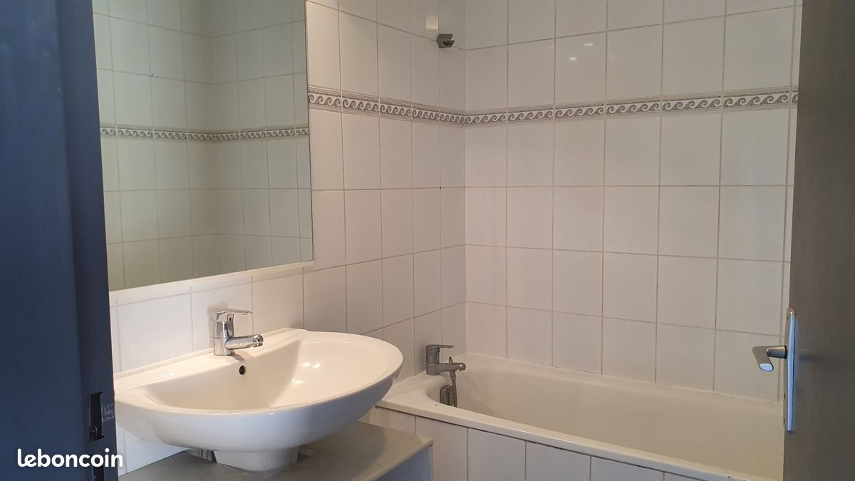 Appartement à louer, 40m², Marseille 12ème