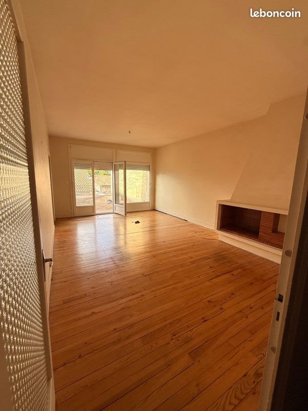 Appartement à louer, 115m², Coutras