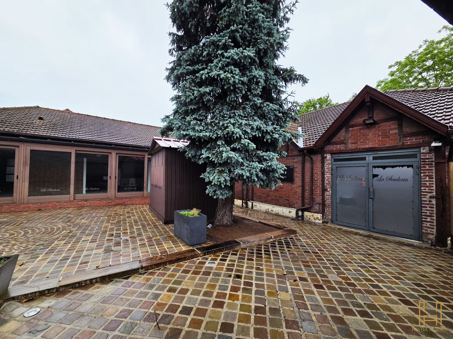 Maison à vendre, 627m², Marnes-la-Coquette