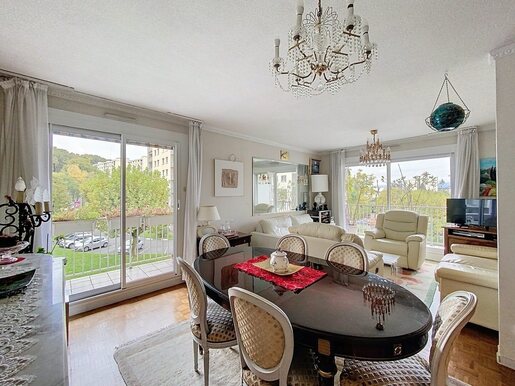Appartement 4 pièces 77 m² · à Tassin-la-Demi-Lune · 77 m² · 234 350 €