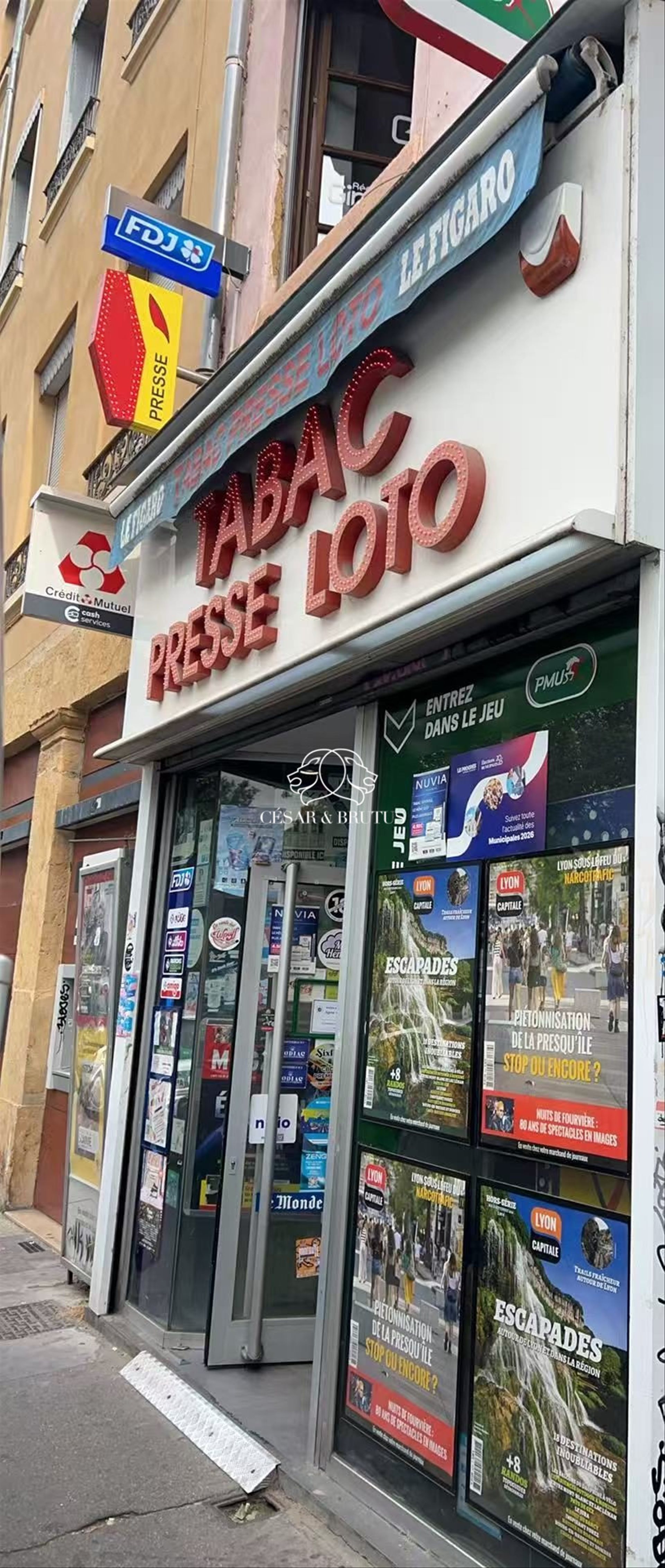 Purchase: Business premises (69000) - Vue 2
