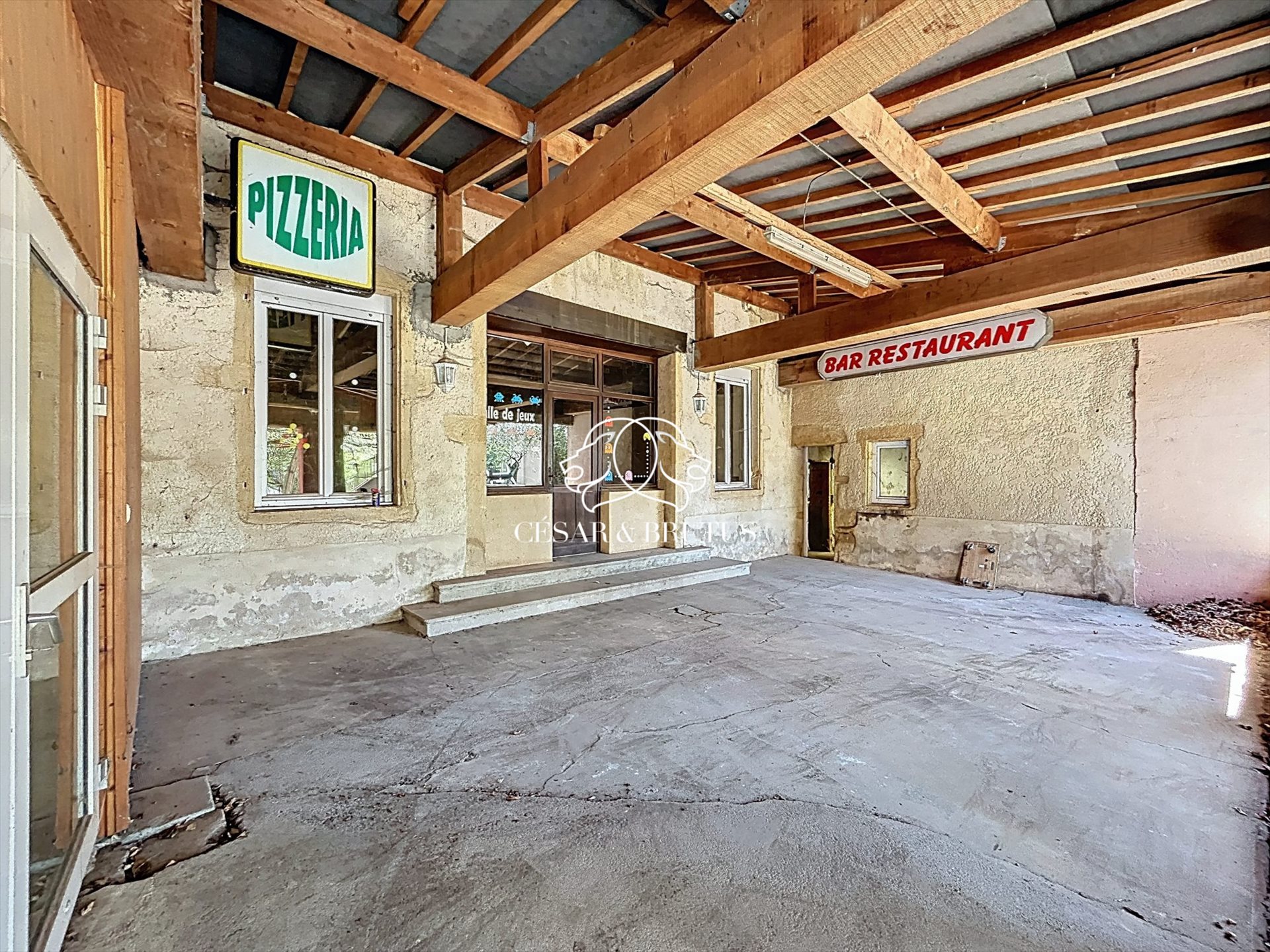 Maison à vendre, 420m², Iguerande