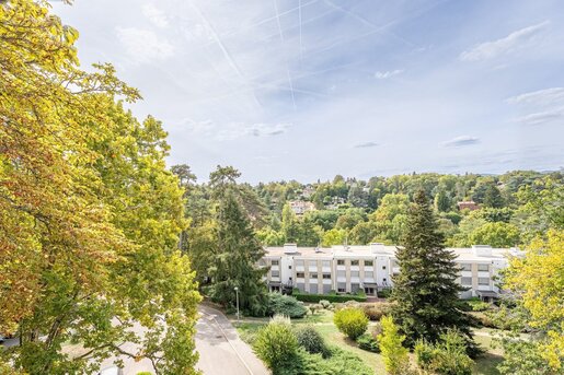 Appartement 6 pièces 145 m² · à Charbonnières-les-Bains · 145 m² · 680 000 €