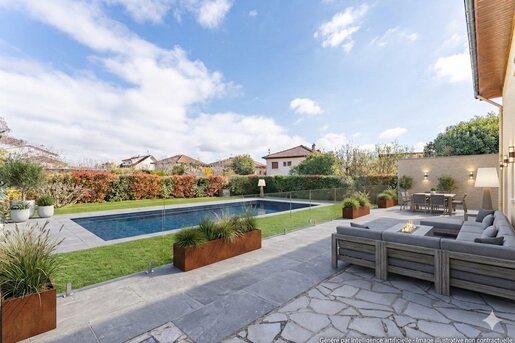 Maison 6 pièces 150 m² · à Corbas · 150 m² · 495 000 €