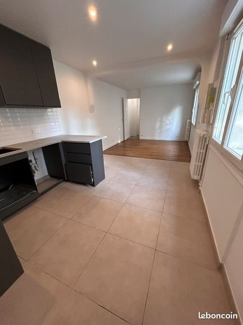 Appartement à louer, 47m², Clamart