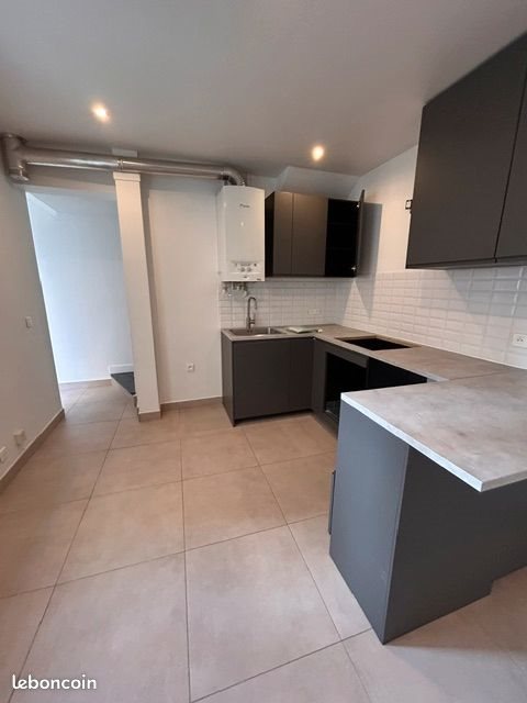 Appartement à louer, 47m², Clamart