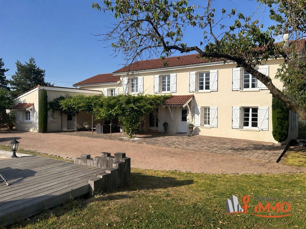 Maison à vendre, 200m², Montbrison