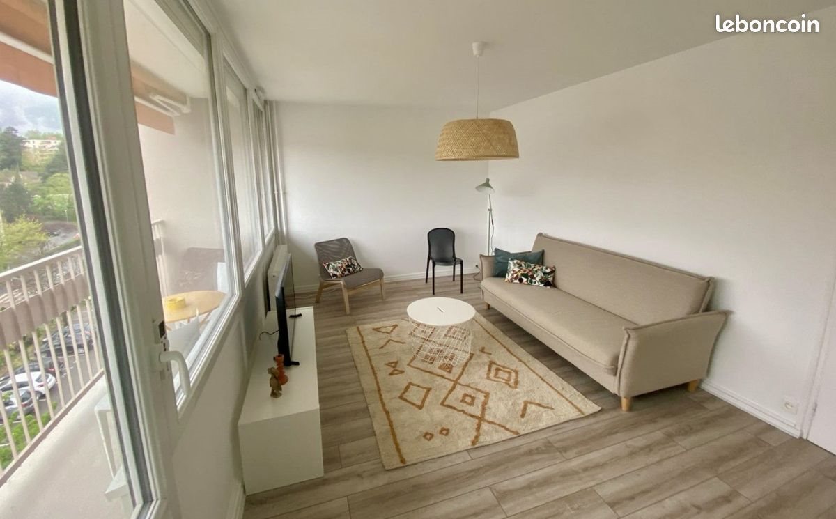 Appartement à louer, 58m², Oullins