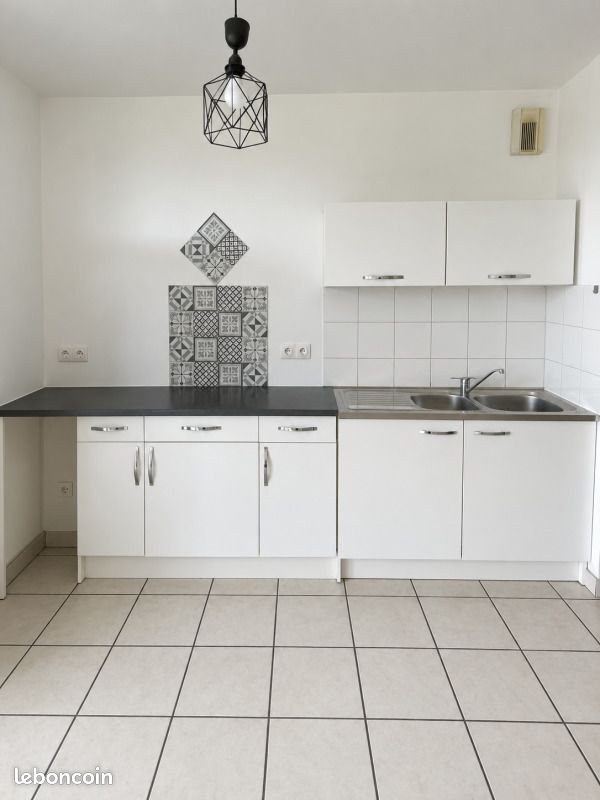 Appartement à louer, 65m², Mions