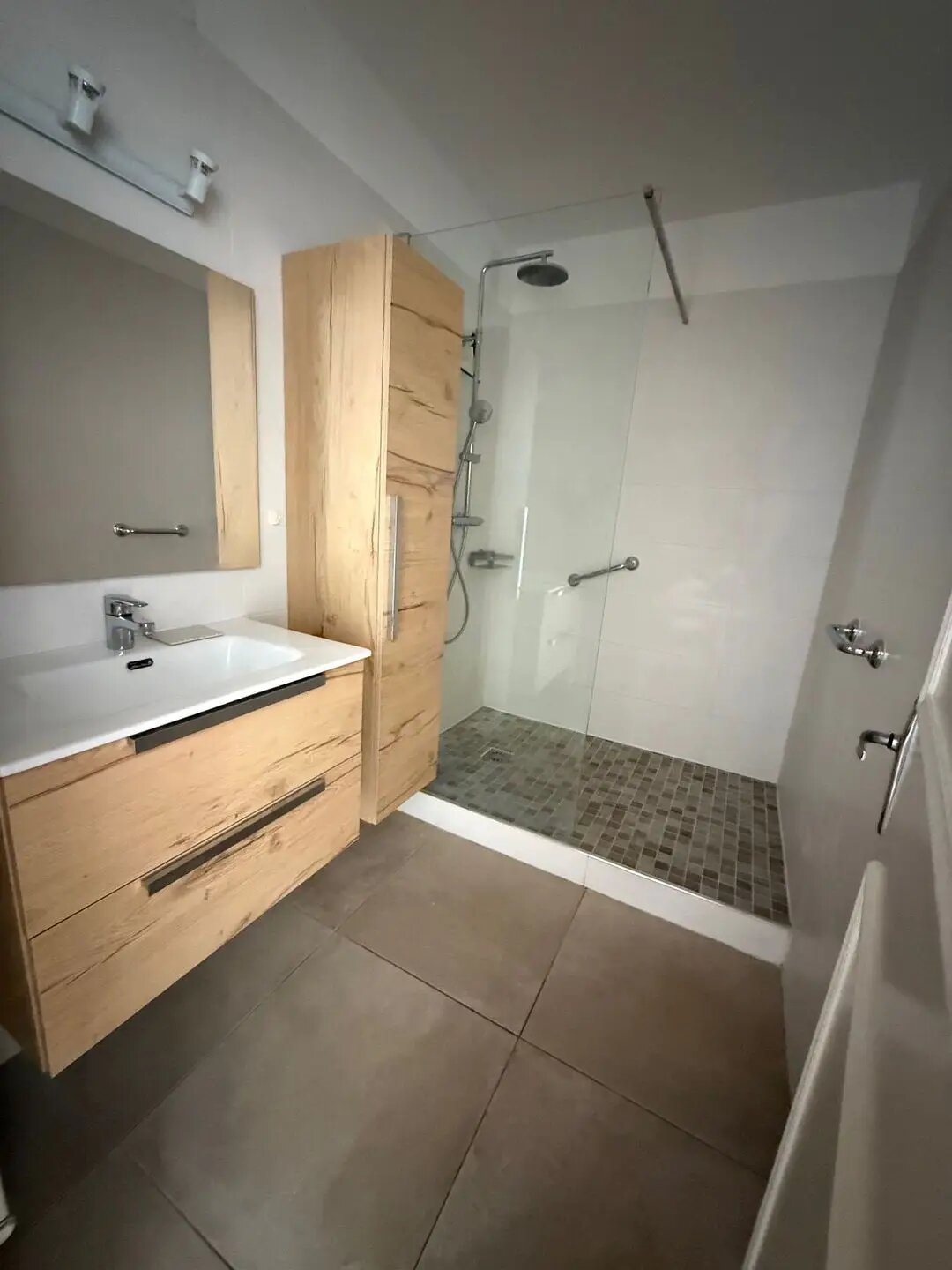 Appartement à louer, 80m², Aix-en-Provence