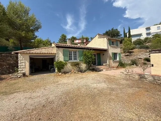 Maison à louer, 67m², Puyloubier